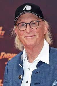 DAS IST NICHT KOMISCH