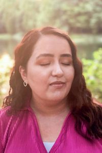 Was sie kann: Perfekte Make-ups Was sie nicht kann: Sehen Wie das zusammenpasst: Verblüffend gut!