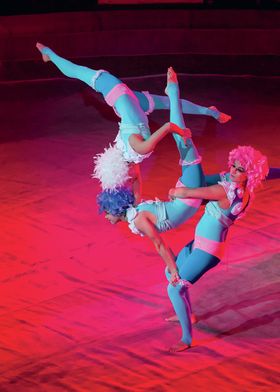 Gecheckt: ZIRKUS