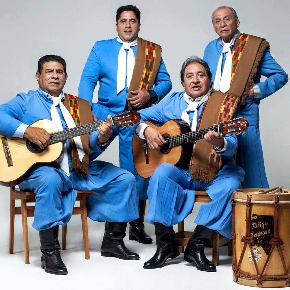 Los Manseros Santiagueños Songs streamen RTL+