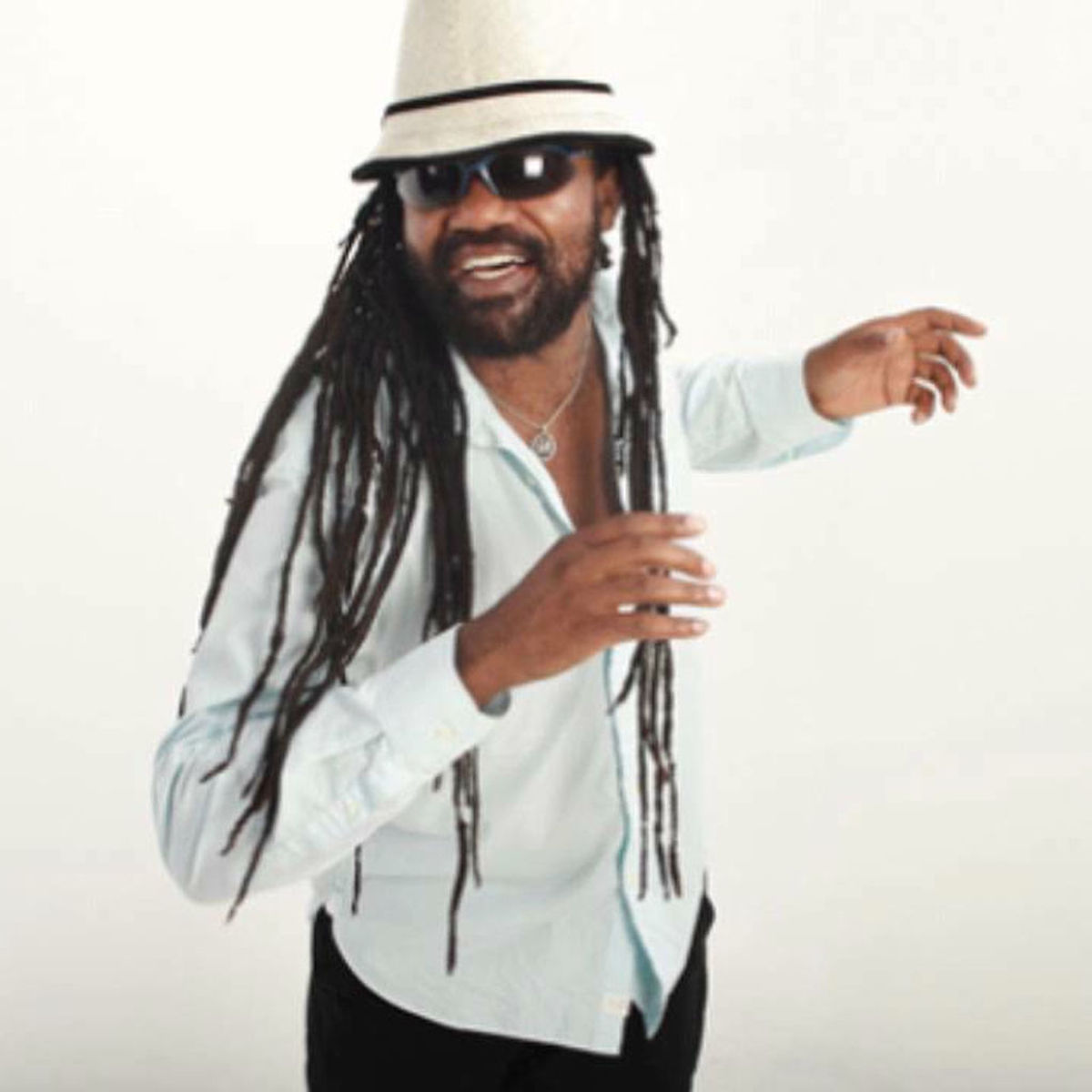 Tony Rebel Songs streamen RTL+