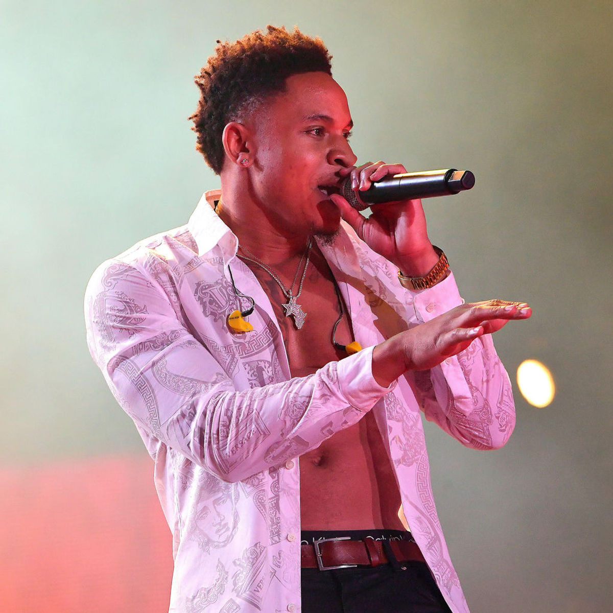 Rotimi Songs streamen RTL+