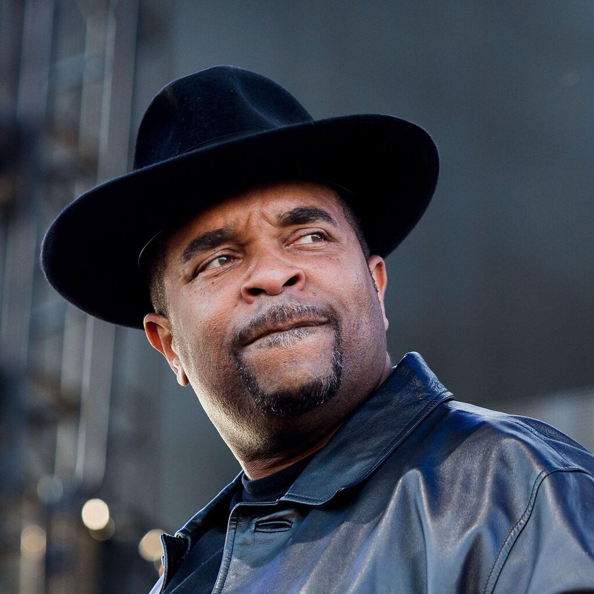 Sir Mix-A-Lot Songs streamen | RTL+