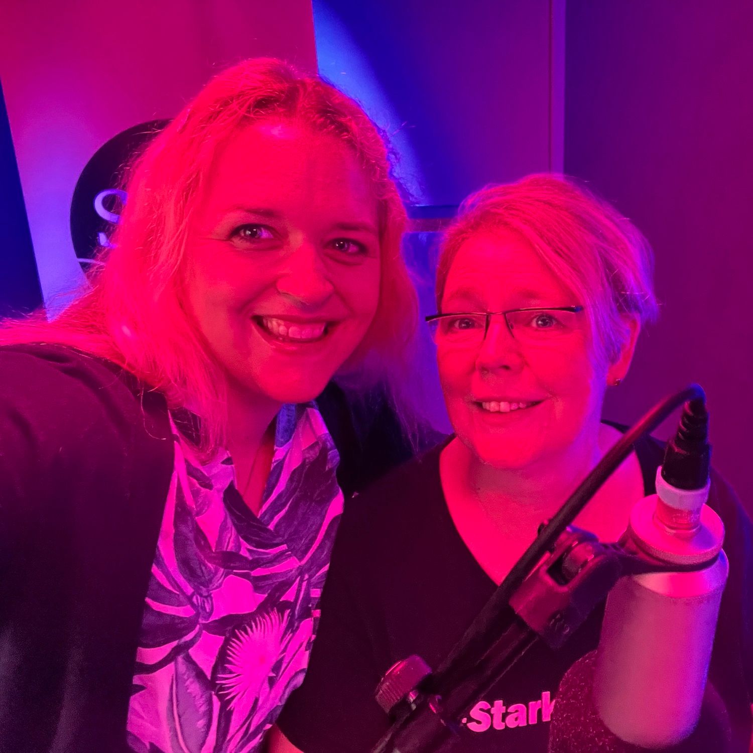 #02 Vom Lachen und Weinen und dem unglaublichen Gefühl auf der Bühne zu stehen (FrauAndrea)