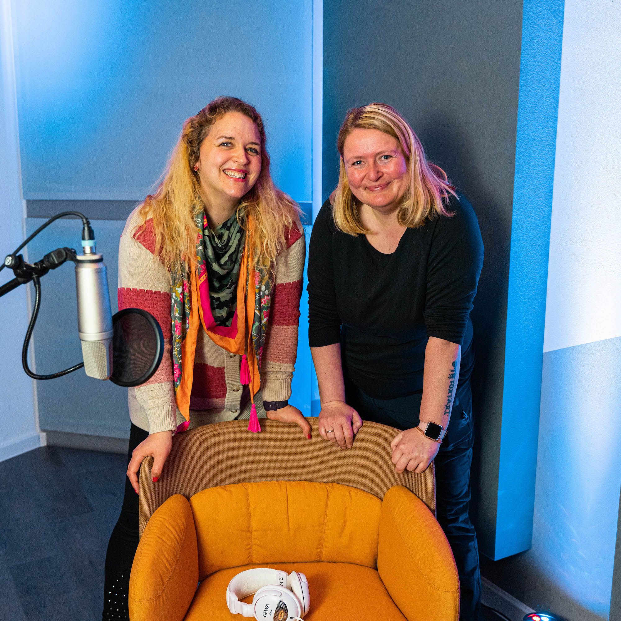 #13 Warum 9 to 5, Bürohengste und Teeküchen-Gespräche von gestern sind – neue Arbeitskonzepte für Teams mit New Work und Digitalen Meetups