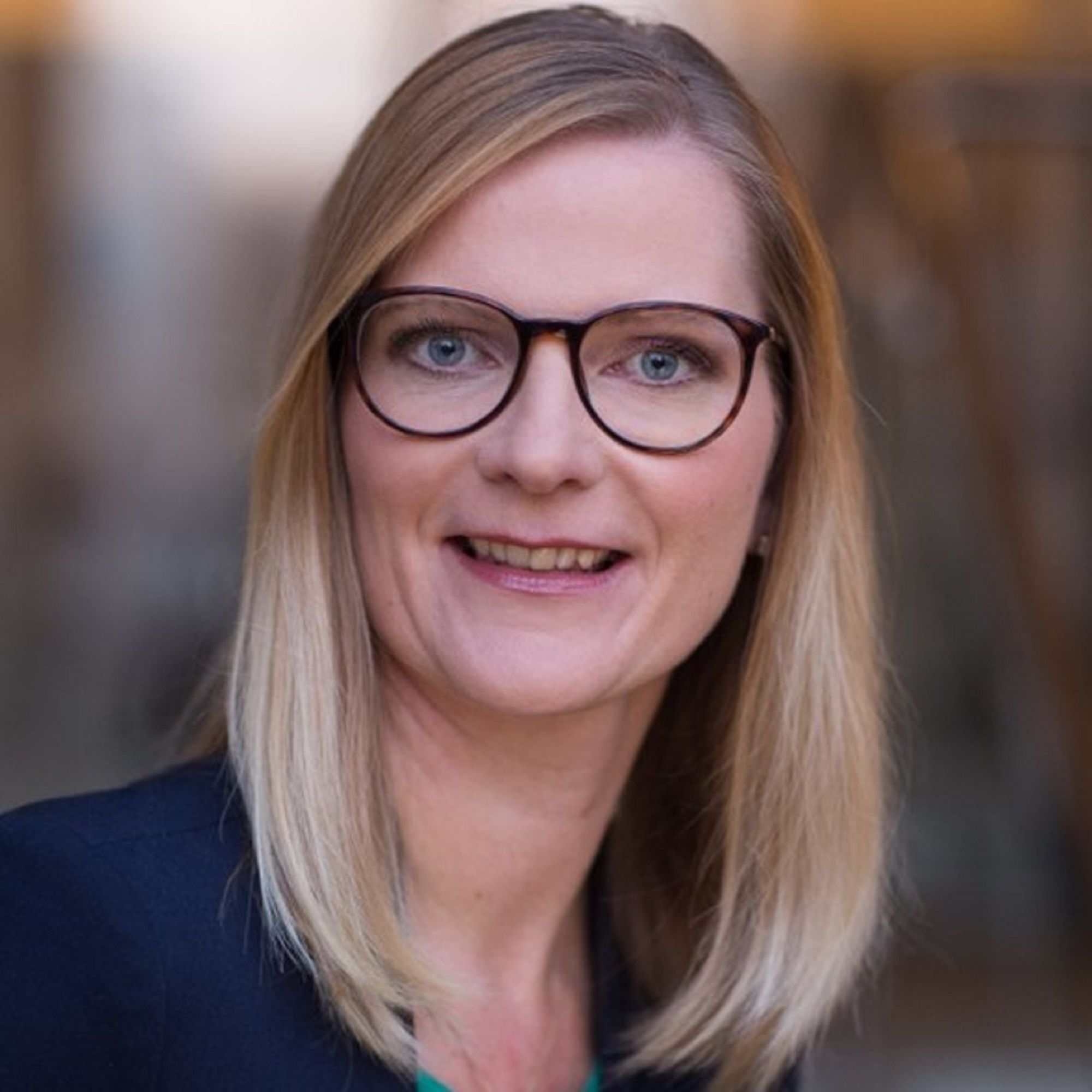 #15 Geldfreundin Janine Weise
