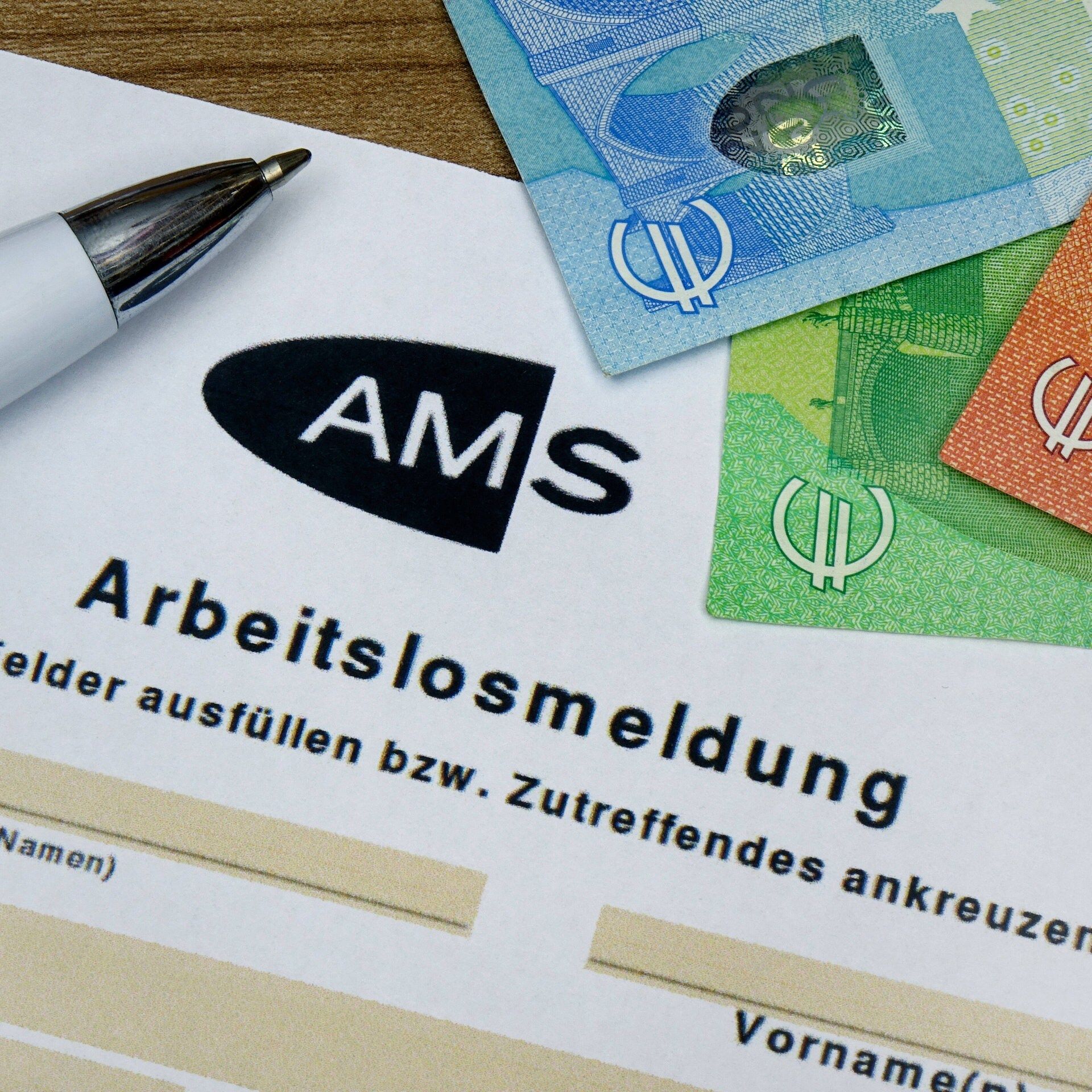 16.07.1927: Das Gesetz zur Arbeitslosenversicherung wird verabschiedet