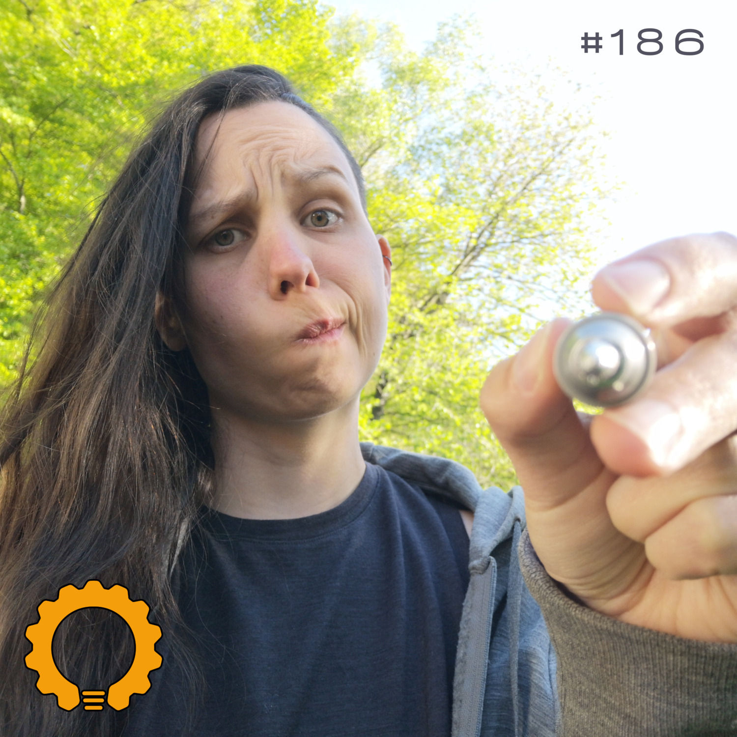 #186 Von CNC-Fräse bis RFID-Tag: Wenn Informatik zur Kunst wird mit Sabine Wieluch aka Bleeptrack