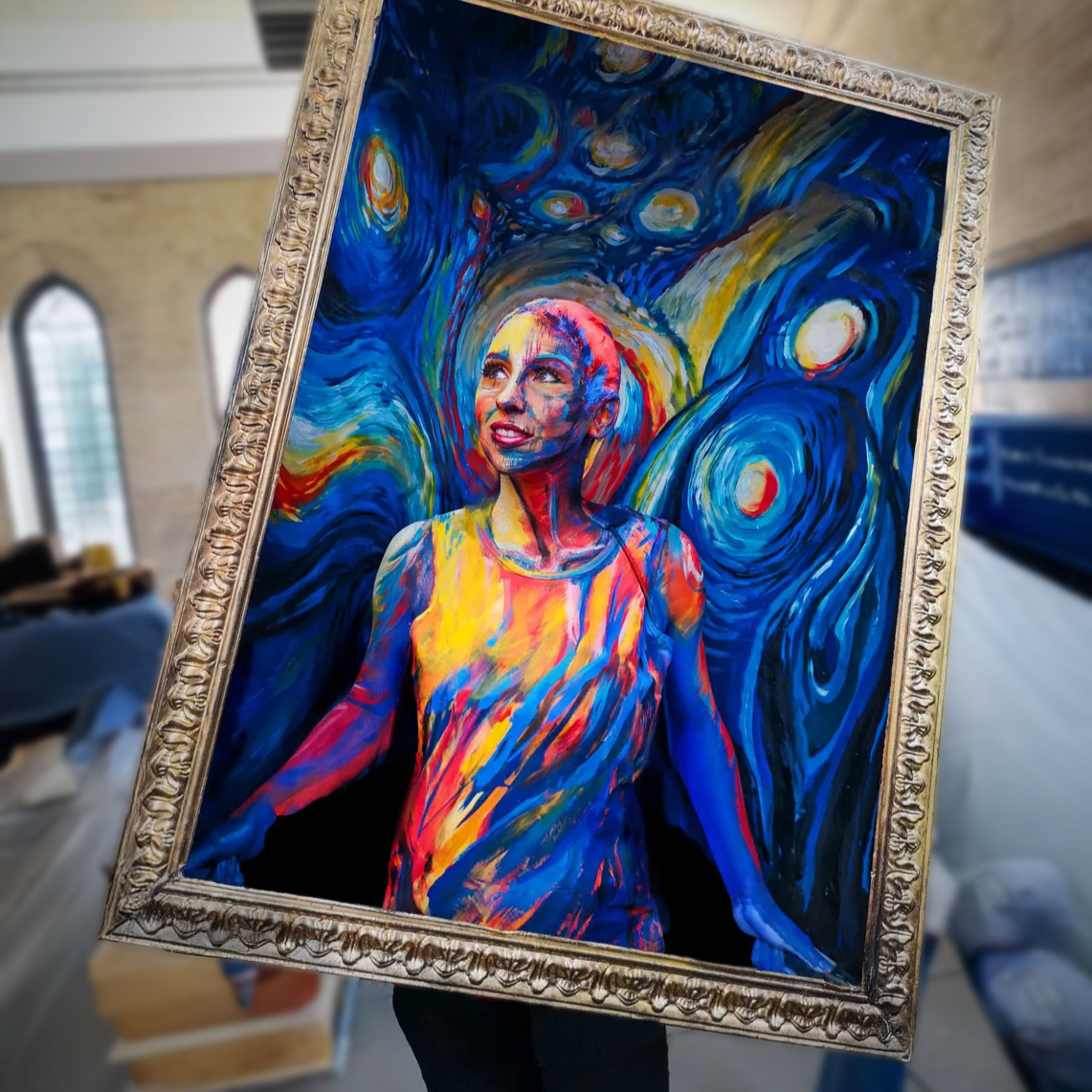 20 "Warum ist sie denn nicht nackt?" Das bemalte Shirt & der wilde Osten