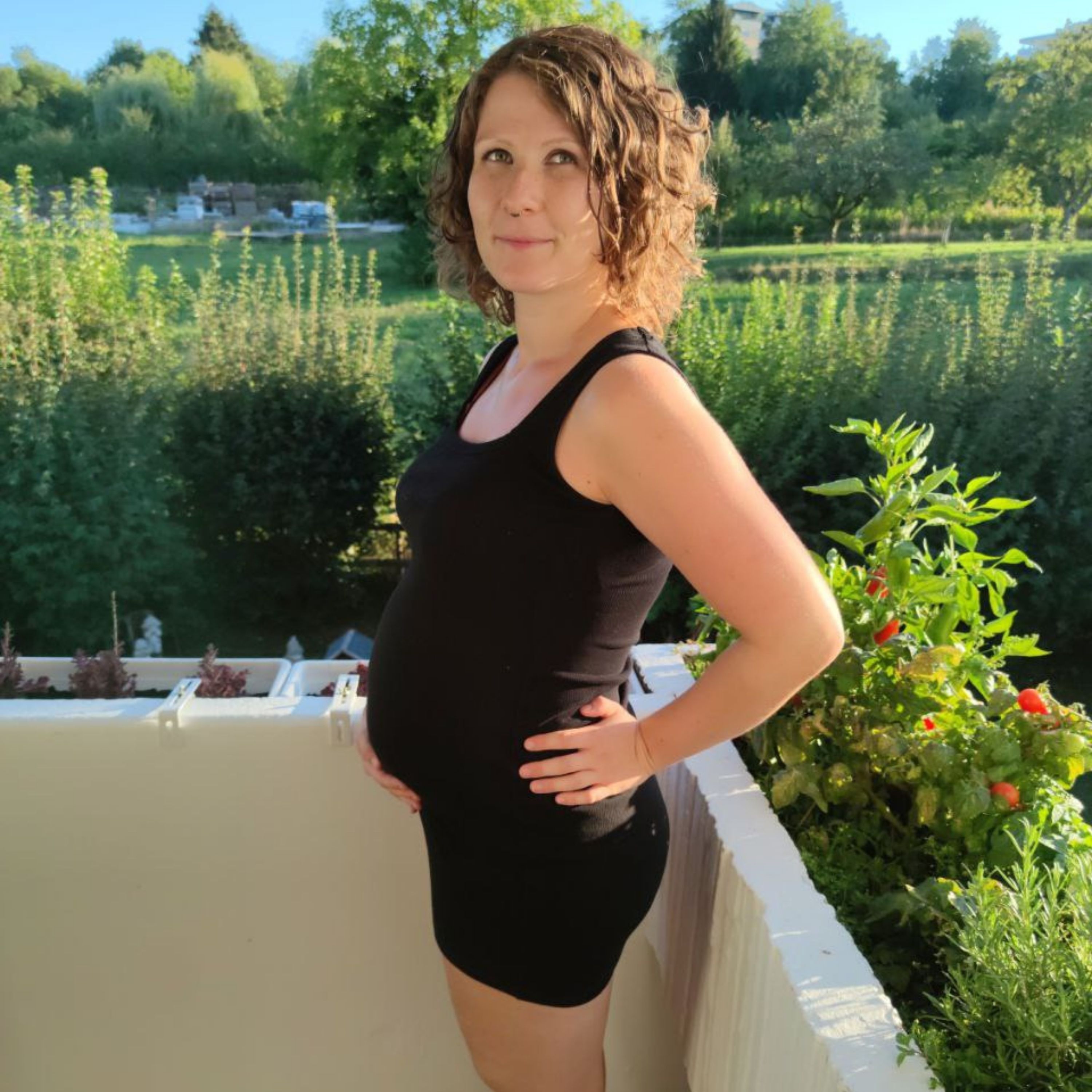 210 | Rebecca Bleck - Rückblick auf die Geburt drei Jahre später, Einfluss von sexualisierter Gewalt auf Geburt und Mutterschaft, Physiotherapie nach Kaiserschnitt