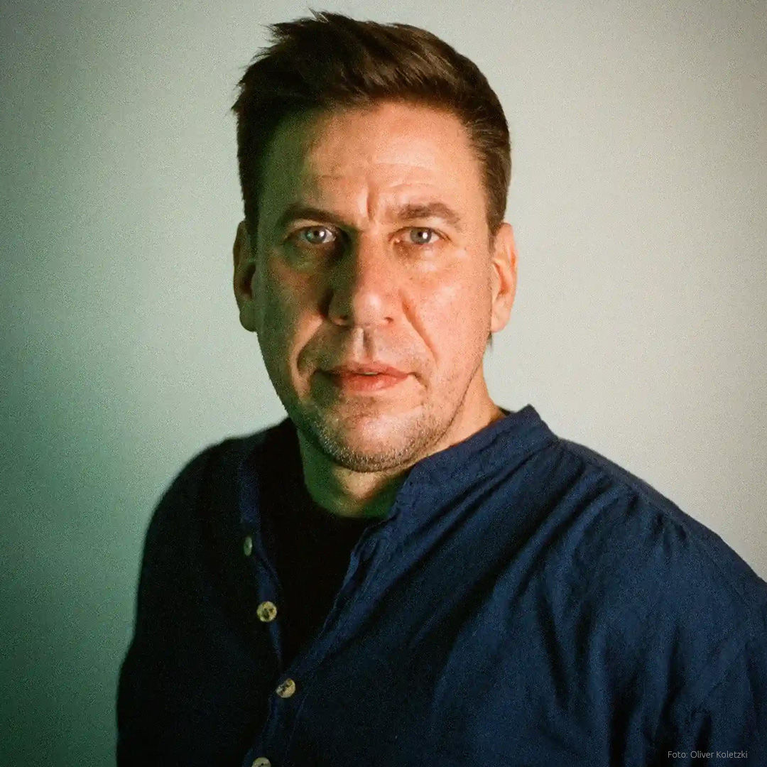 #211 - Oliver Koletzki