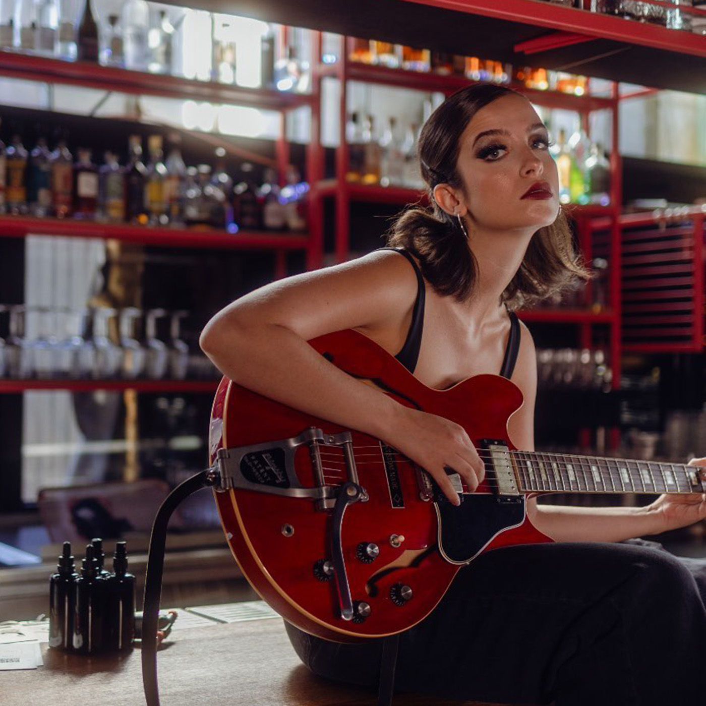 #24 Singer-Songwriterin Sophia Makrich über ihre neue Single "Boy Toy"