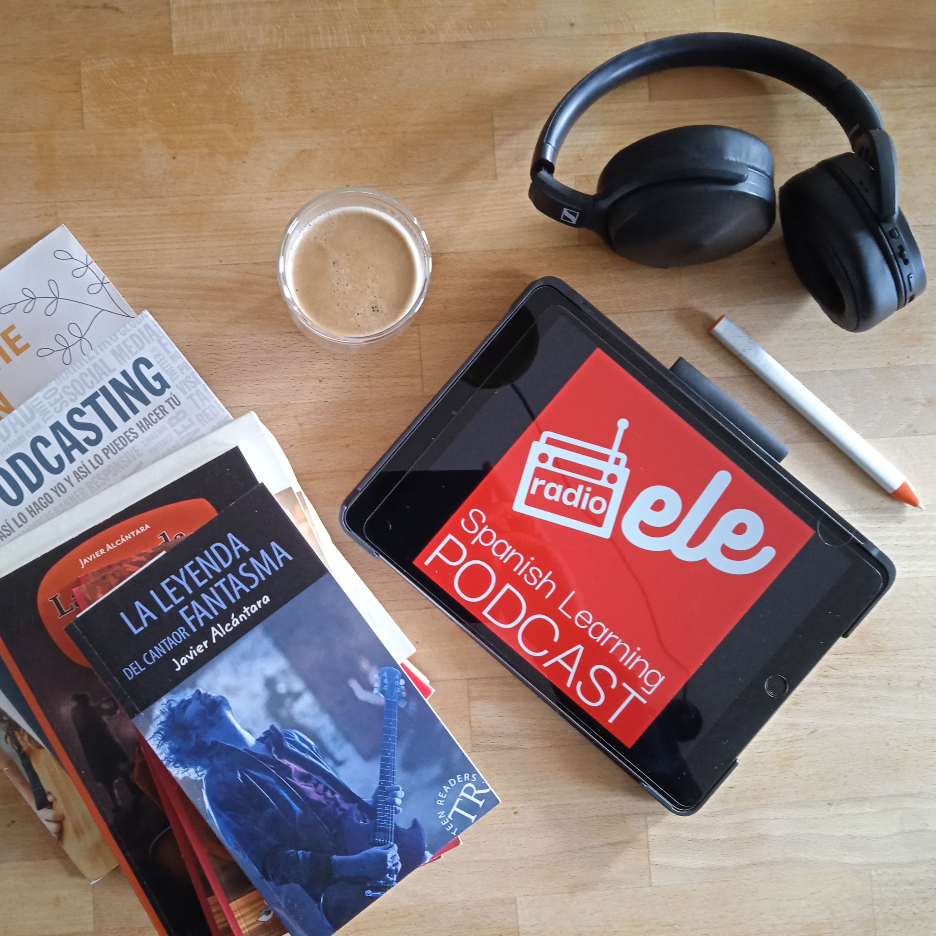 #2:¿Qué es Radio ELE?