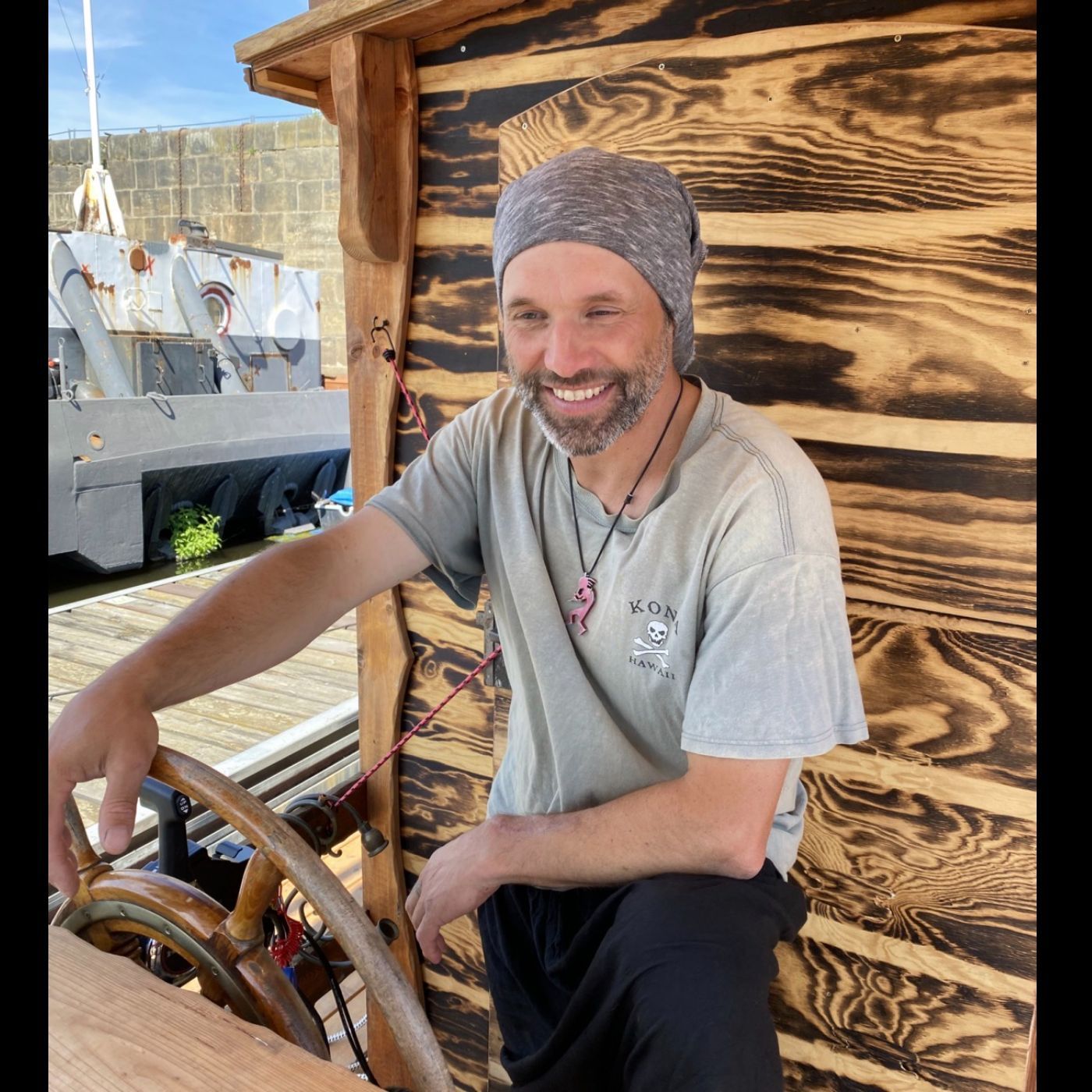 #304 - Driftwood Holly