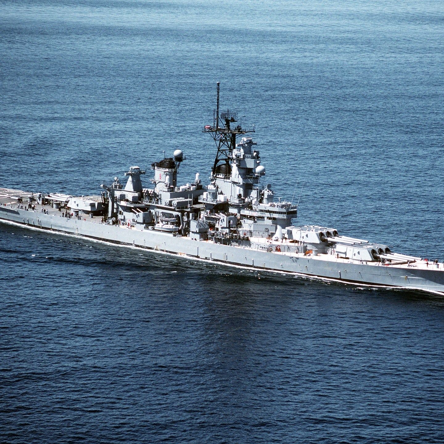 31.03.1992: Das Kriegsschiff Missouri wird außer Dienst gestellt