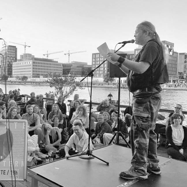 #35 "Mit 15 hat das alles Sinn gemacht."