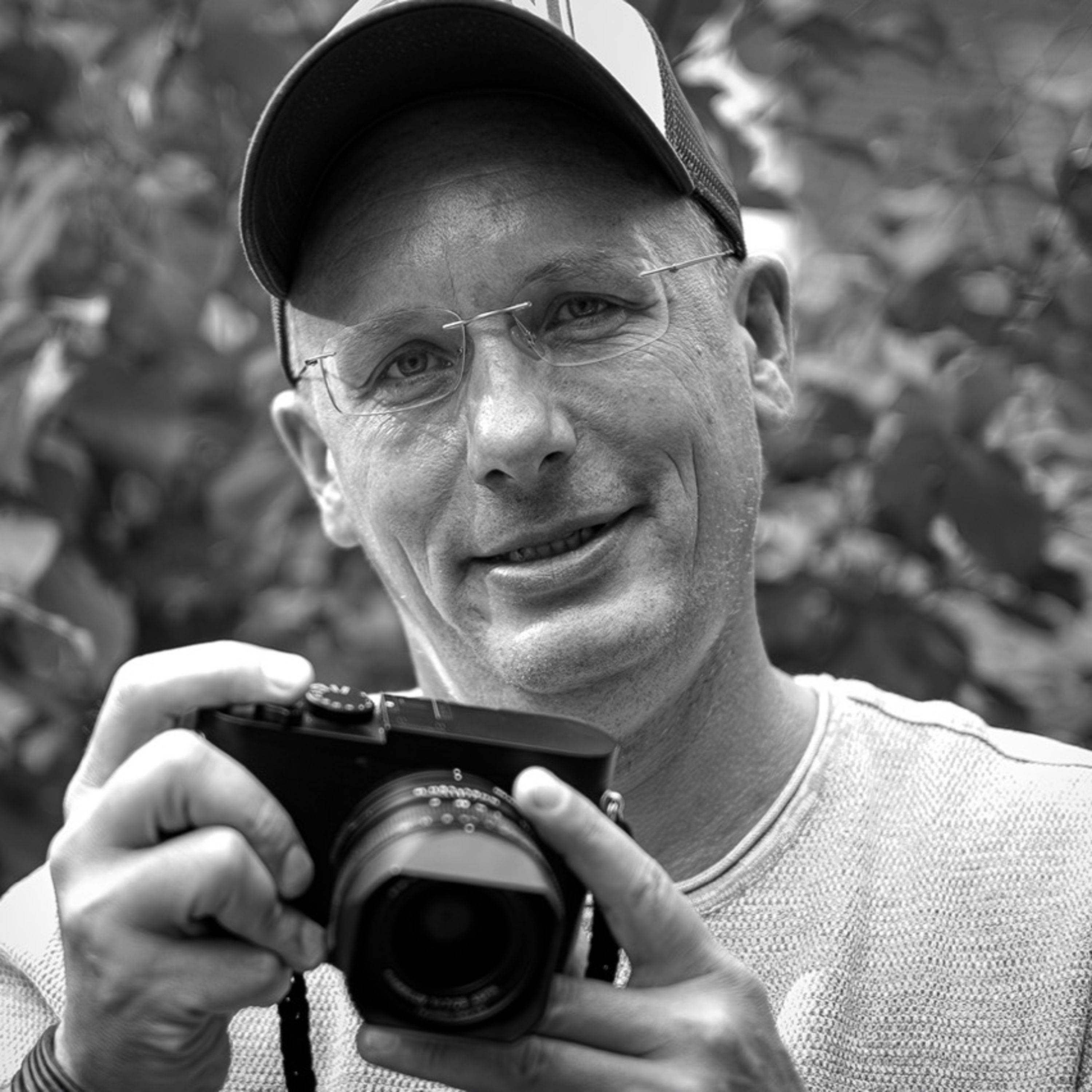 ⓦ 377 Von der Ordnung im Chaos: Die kreative Welt des Street-Fotografen Marc Dessi