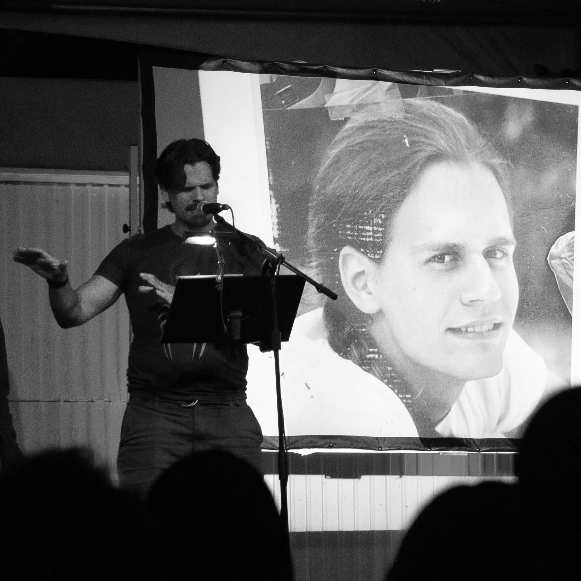 #55 „abartig, ekelig, schleimig, fies und so weiter"