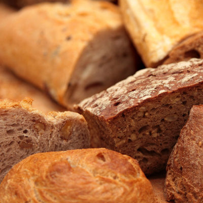 #6 • Brot für einen einen Euro, der Mercedes EQS und die doch recht alte Frau