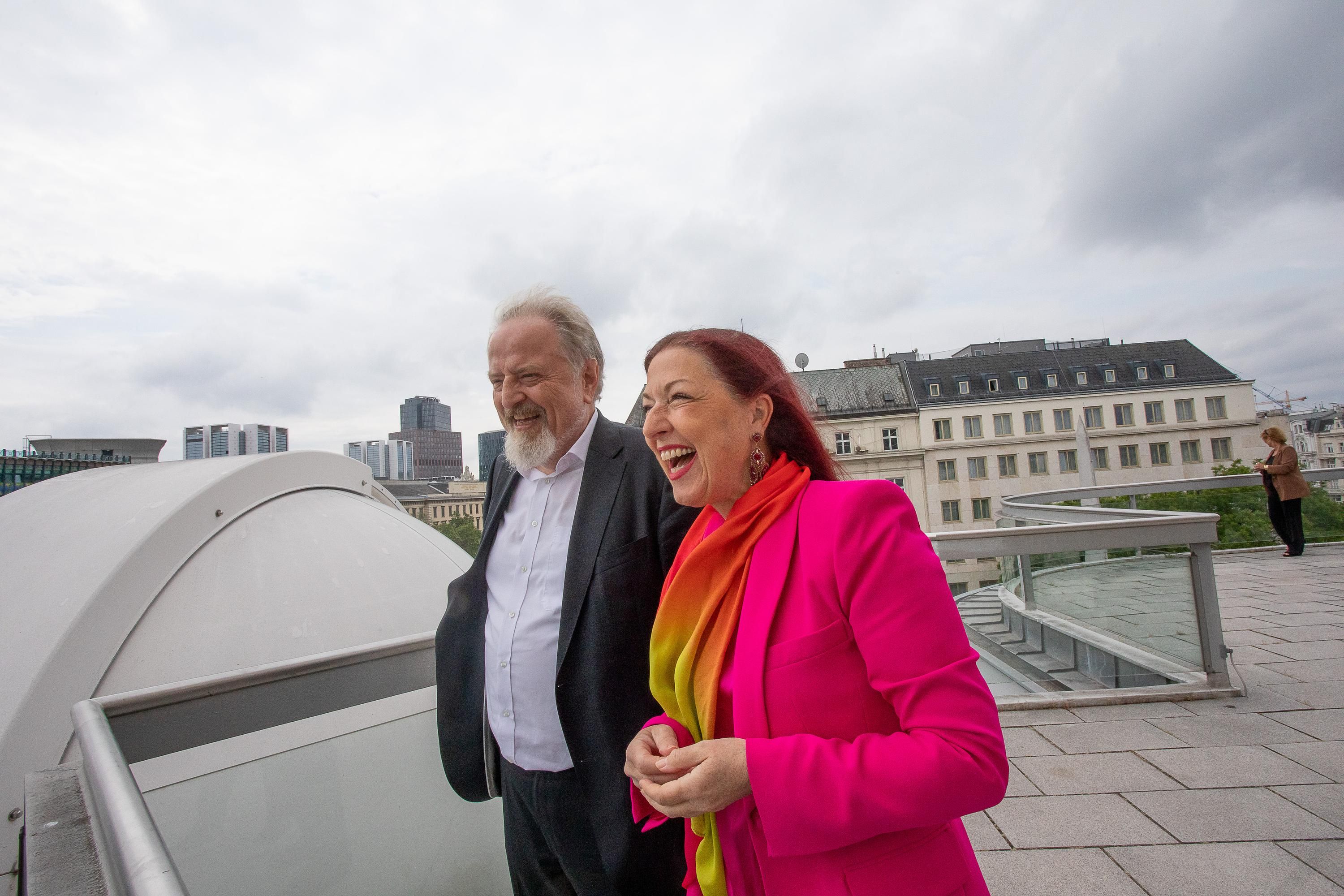 72 Hannah Lessing im ZEITGESPRÄCH mit Gerhard Schmid