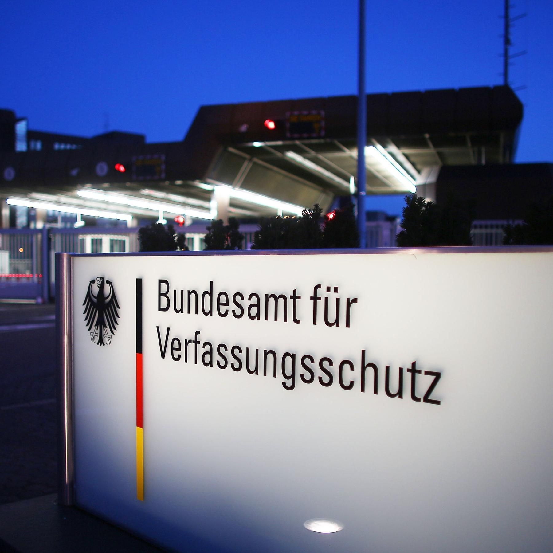 75 Jahre Bundesamt für Verfassungsschutz - Vor welchen Herausforderungen steht der Inlandsnachrichtendienst?