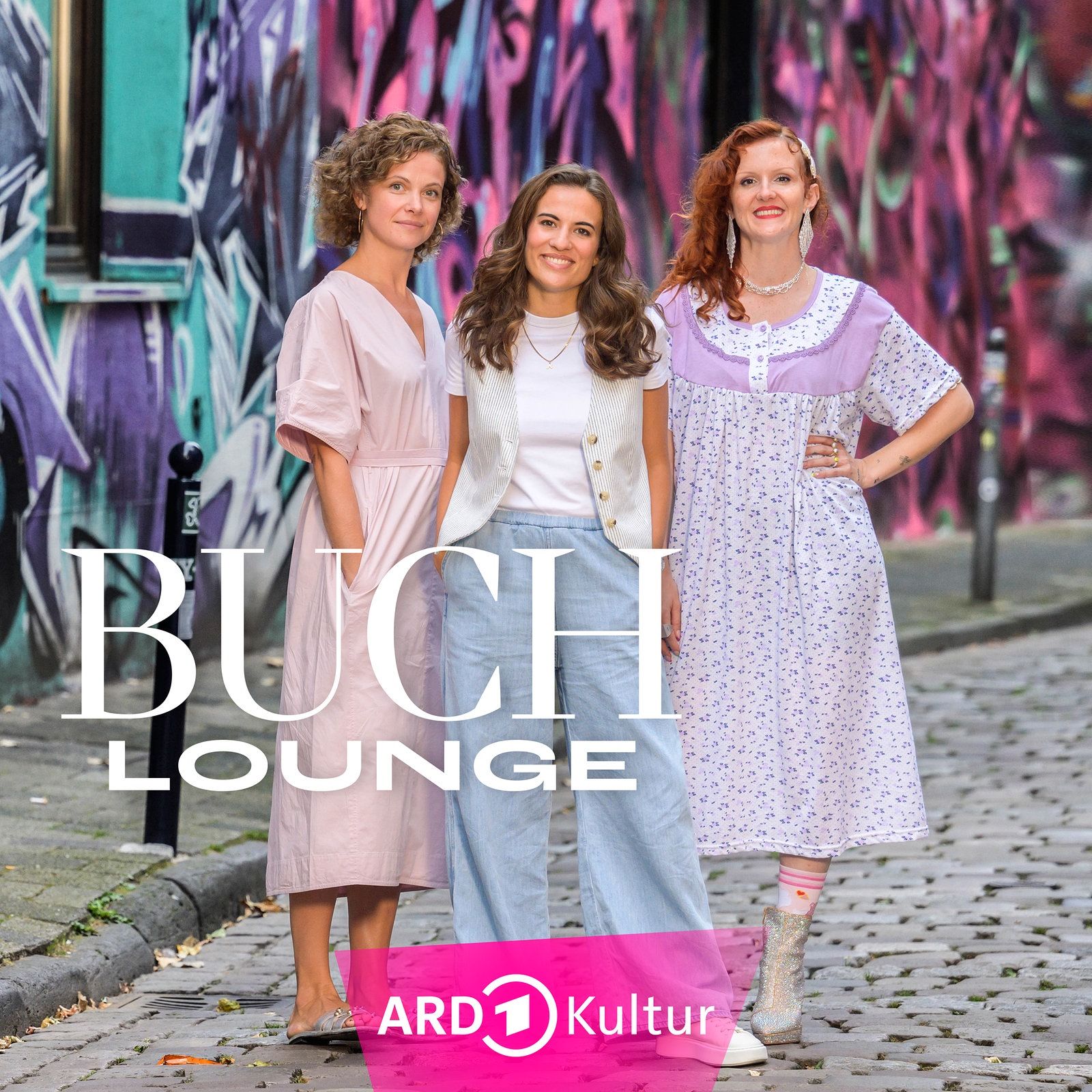 Anna Jäger und Caroline Rosales bei Mona Ameziane zu Gast in der Buch-Lounge in Bremen