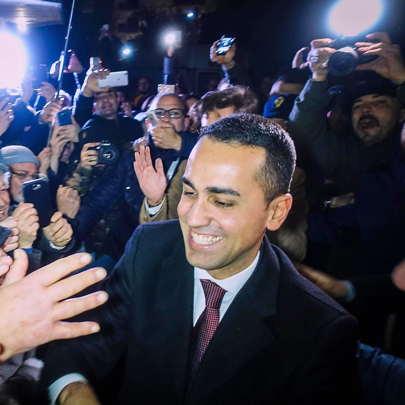 Anti-establishment parties upend Italian politics