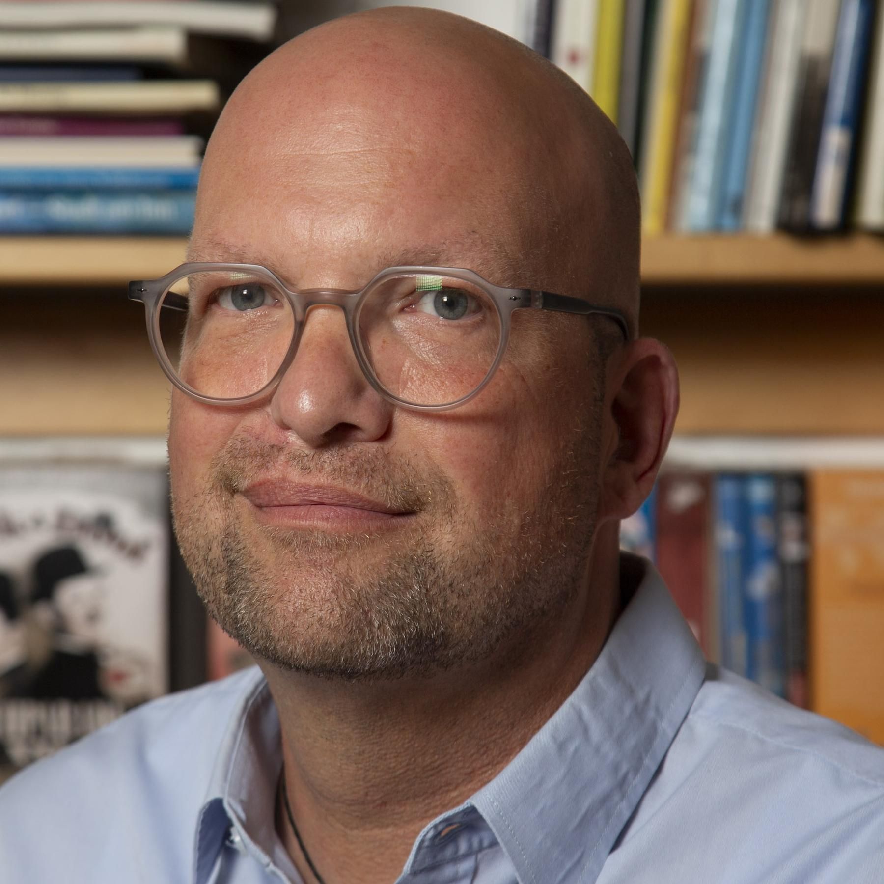 Armin Rösl, Journalist und Depressions-Betroffener: "Schreibt über seine "Flucht ins Leben""