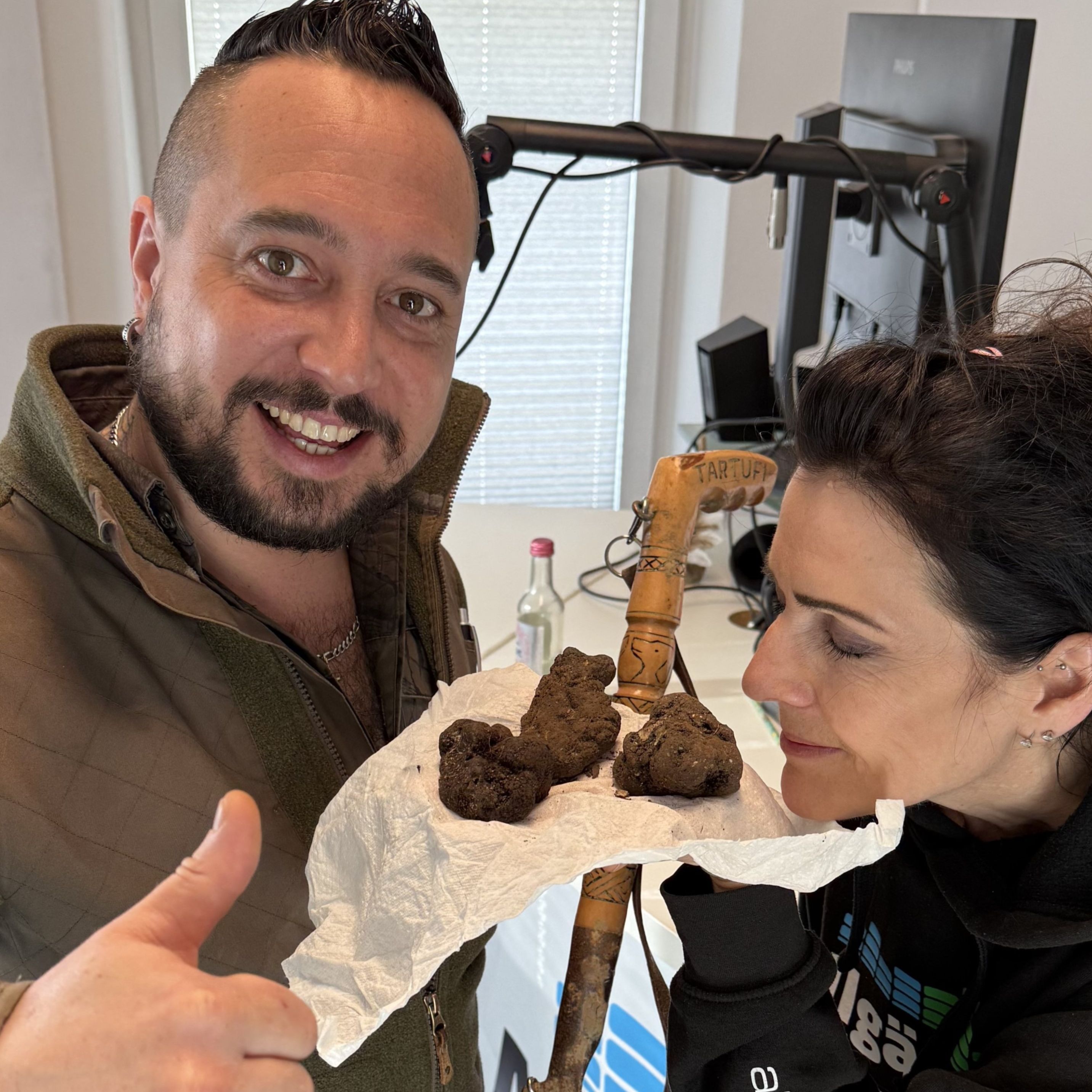 Auf Schatzsuche im Allgäu: Trüffelforscher Simon Schauer im Kaffeeklatsch