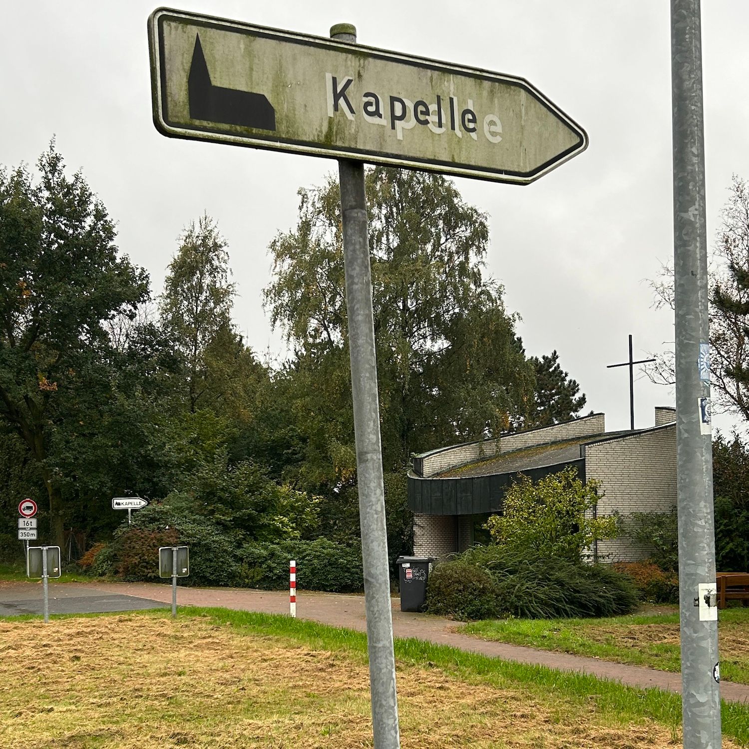 Autobahnkirchen