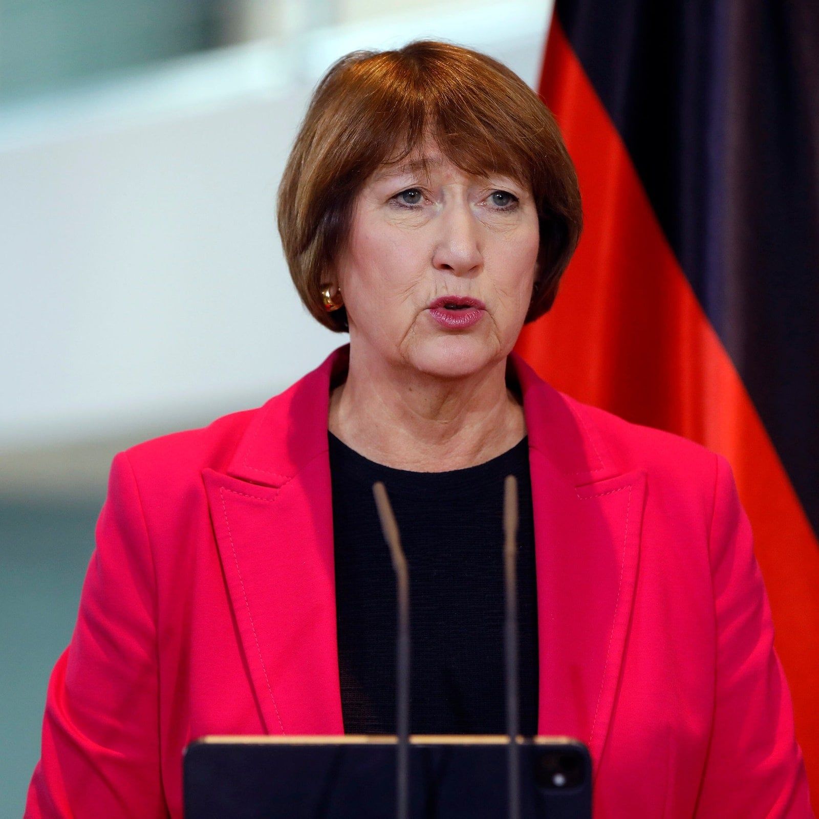 Autoindustrie: Lockerung beim Verbrenner-Aus unzureichend