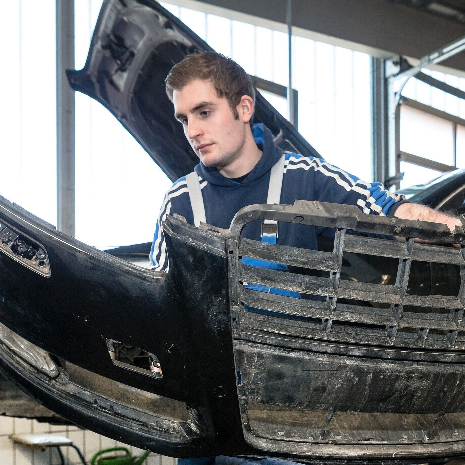 Autoreparatur mit gebrauchten Teilen?