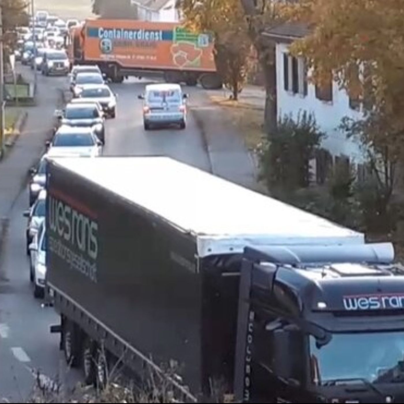 B30-Chaos bei Hochdorf: Ist der wirtschaftliche Schaden dem Verkehrsministerium egal?