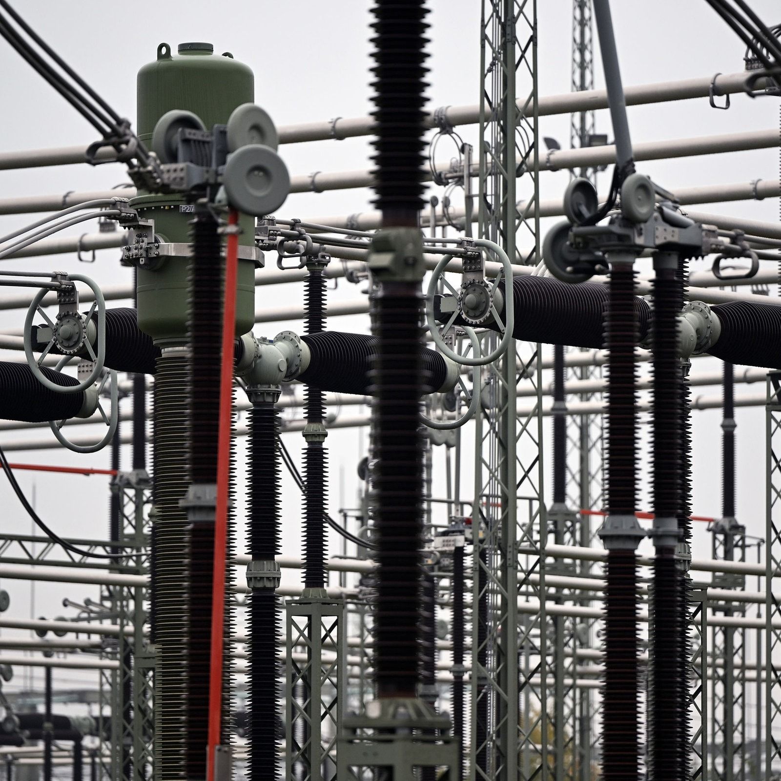 Berliner Anschlag: Wie das Stromnetz geschützt wird