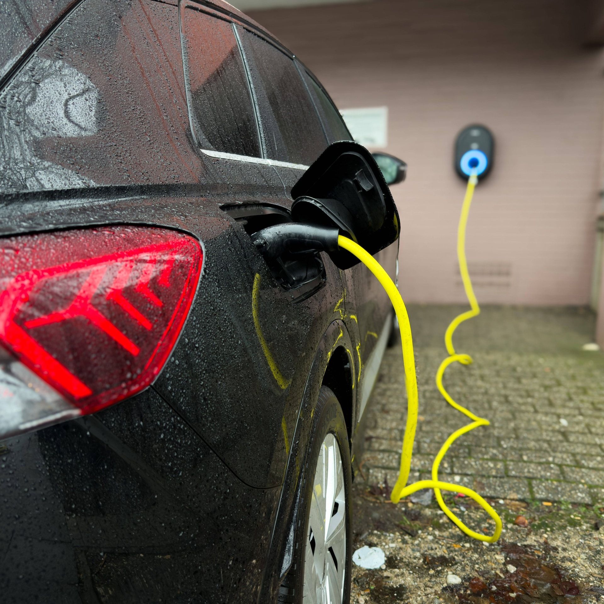 Bidirektionales Laden – Gesetzesnovelle macht E-Auto zum Stromspeicher