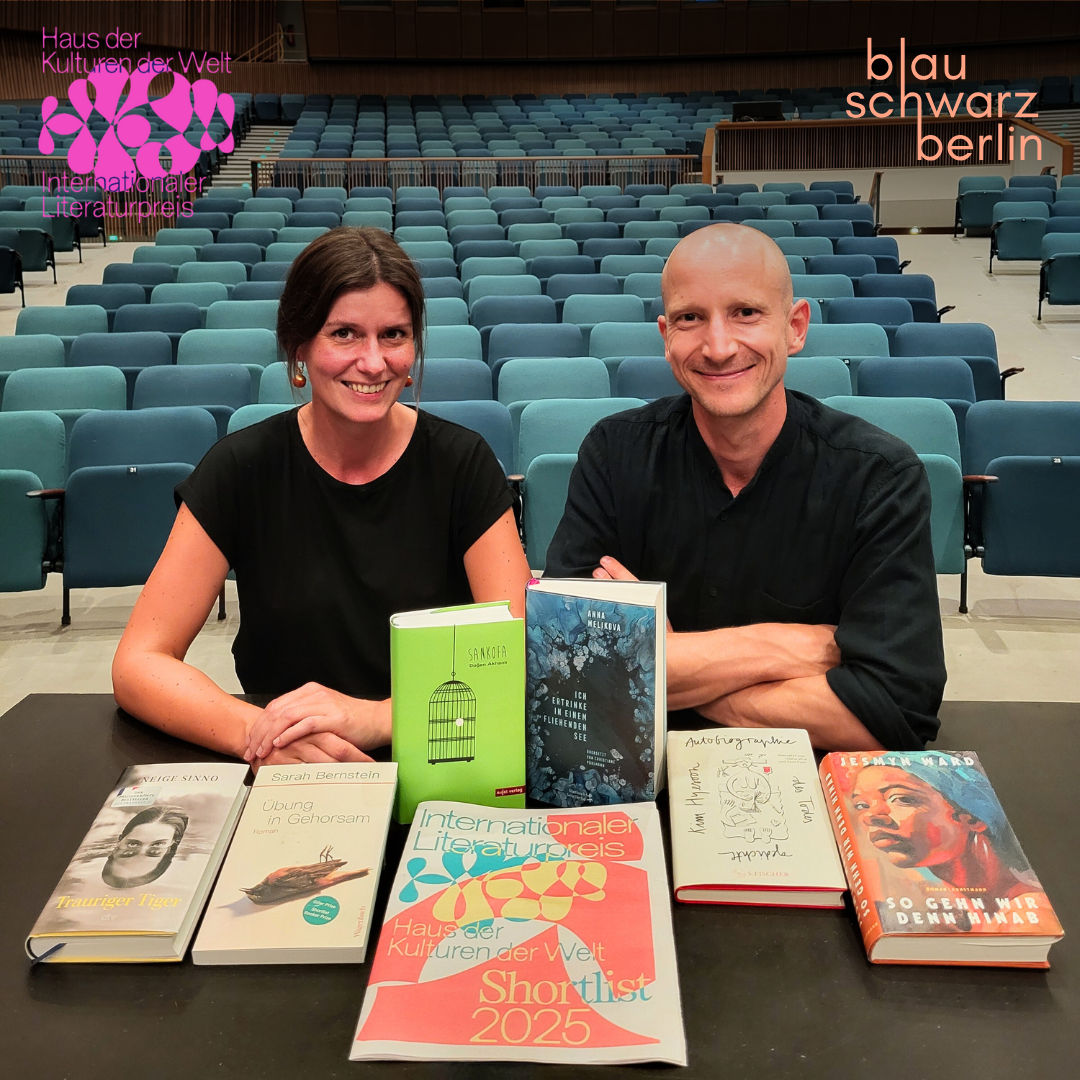 blauschwarzberlin - Der Literaturpodcast zum Internationalen Literaturpreis 2025