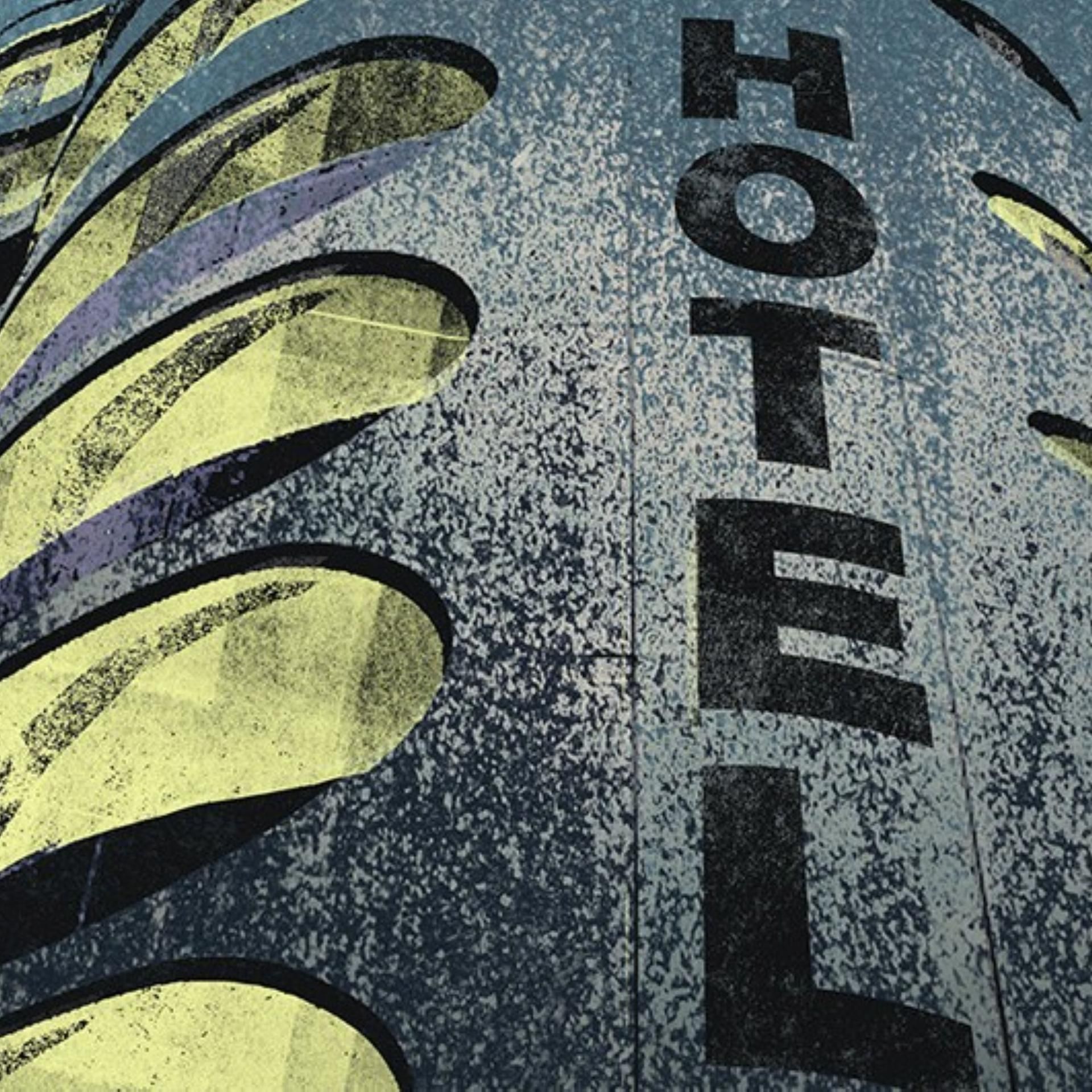 Blowback – Der Auftrag - Spurensuche in einem Unterwasserhotel