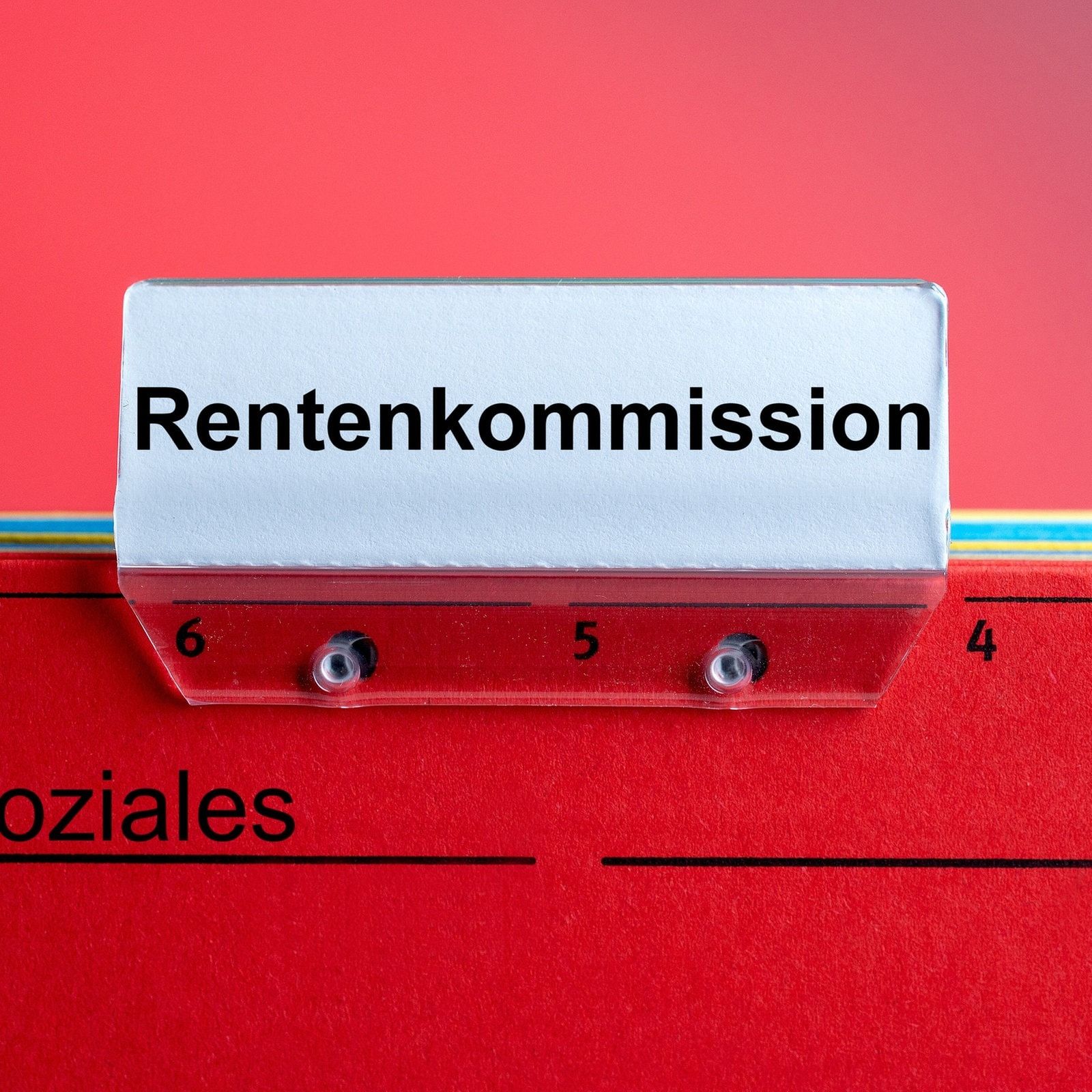 Bundesregierung setzt Rentenkommission ein