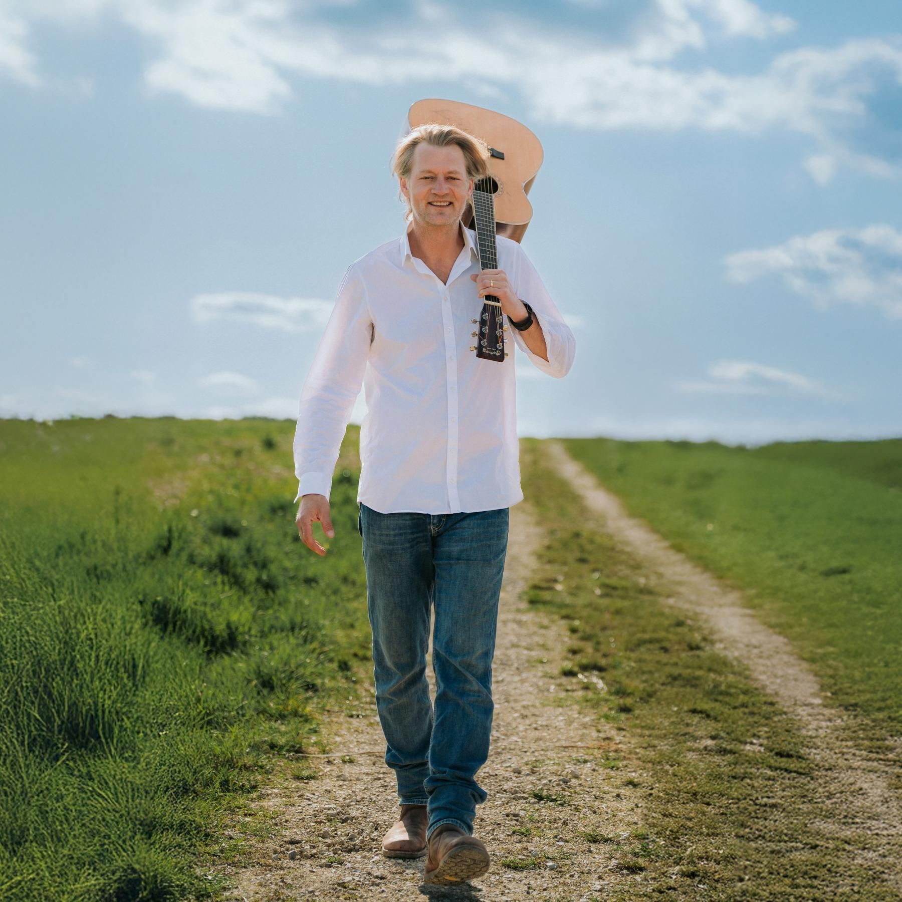 Christian Maier, Liedermacher und Kabarettist: Beste Zeiten für Schokoladenseitn