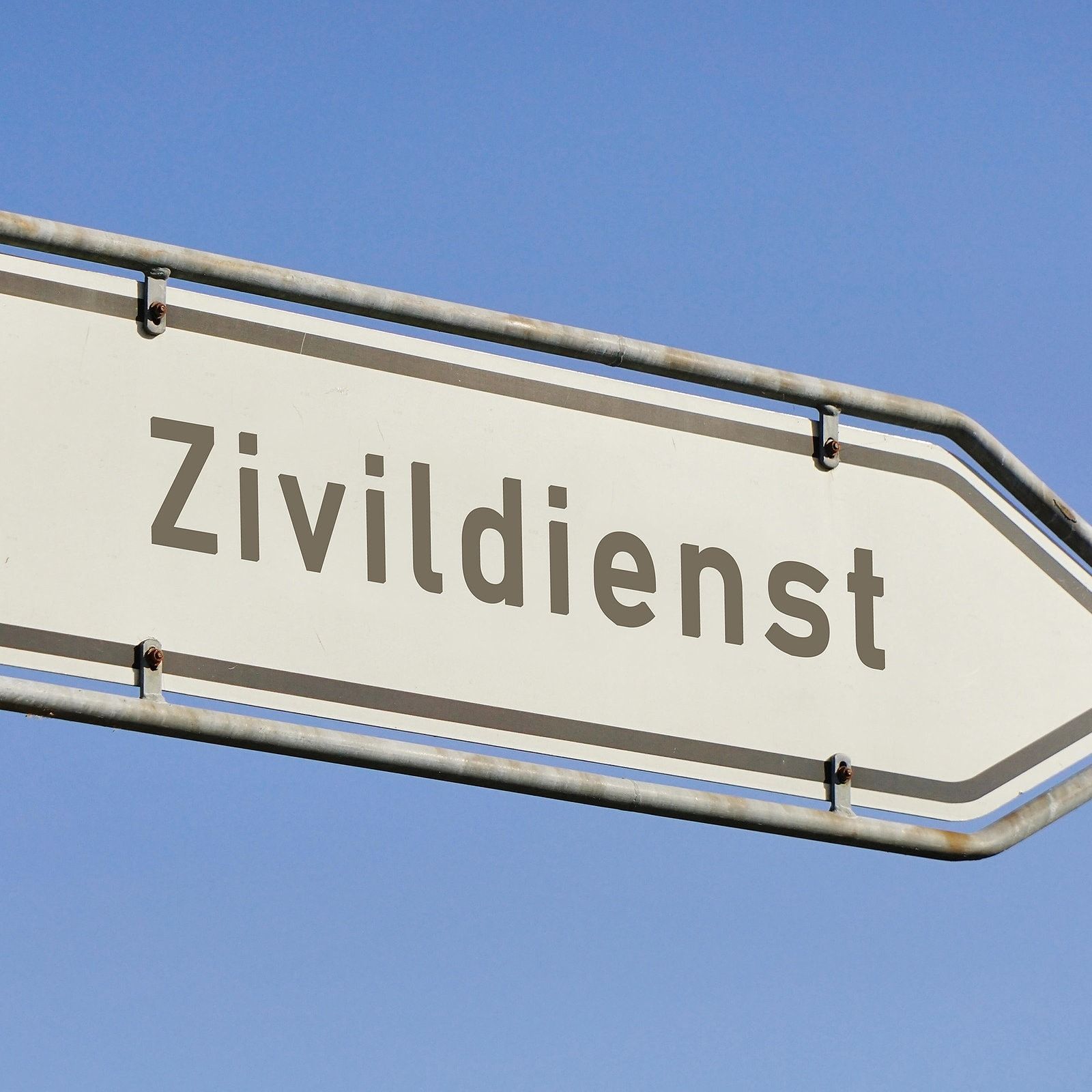 Comeback des Zivildienstes? Politik prüft Optionen