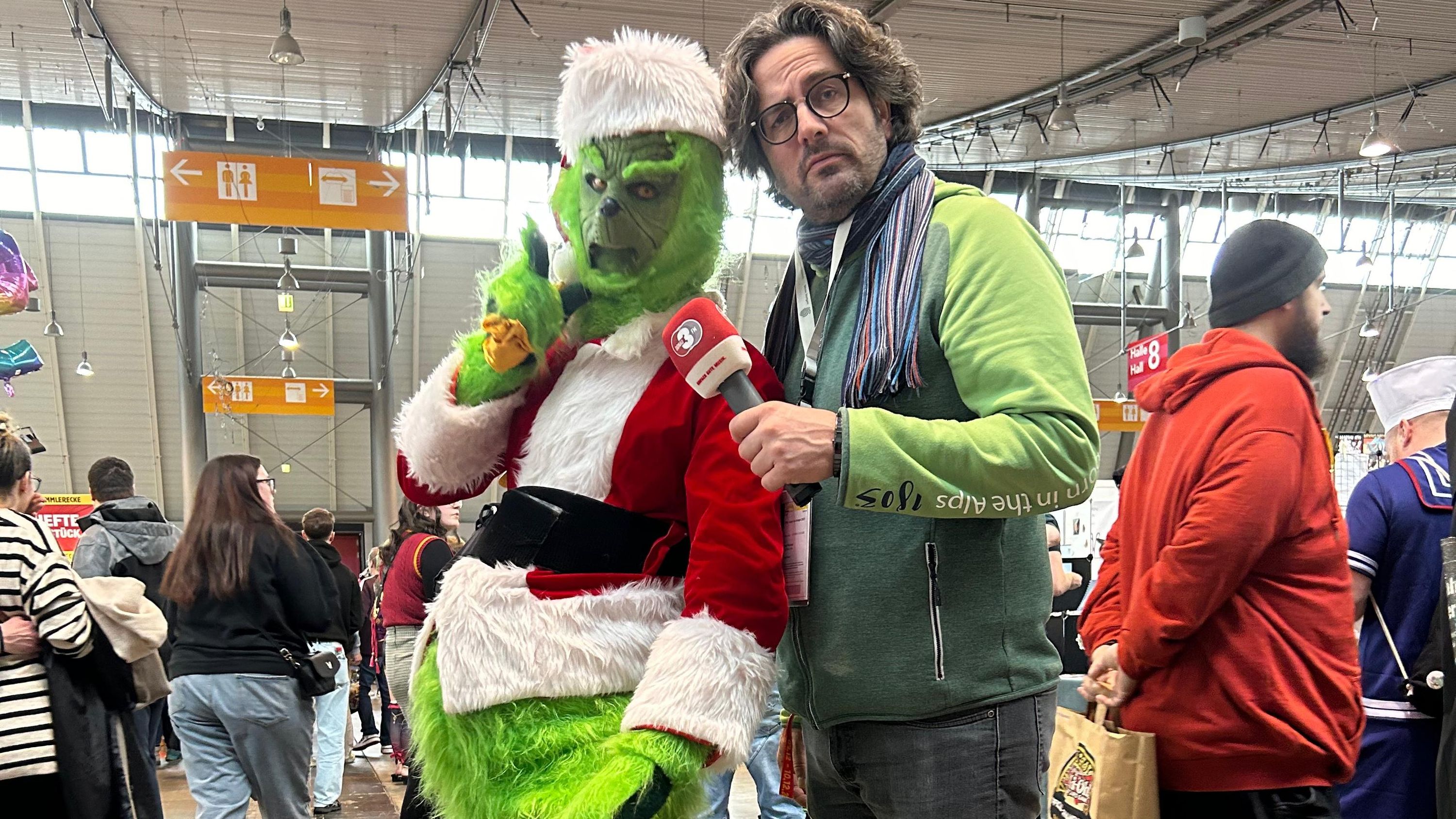 Cosplay, Stars & Sternchen: Comic Con Stuttgart verzaubert das Publikum!