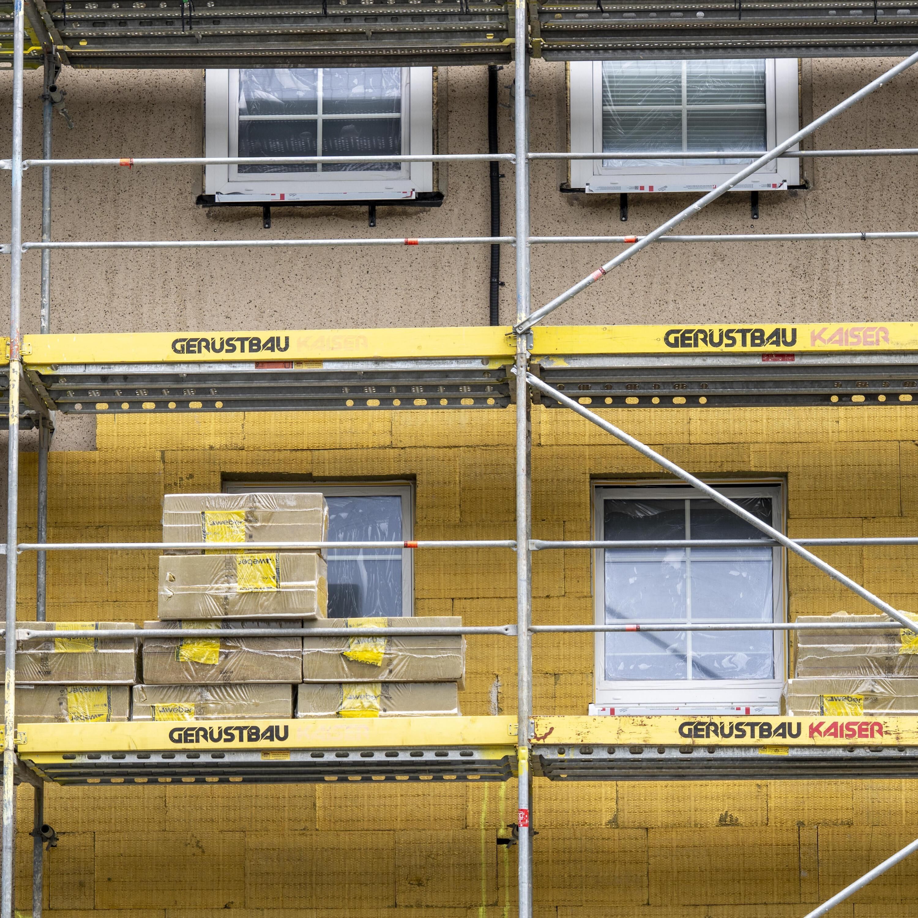 Dämmen wir zu viel und zu teuer? "Jeder Energieausweis ist generell falsch" - Lars von Lackum (LEG)