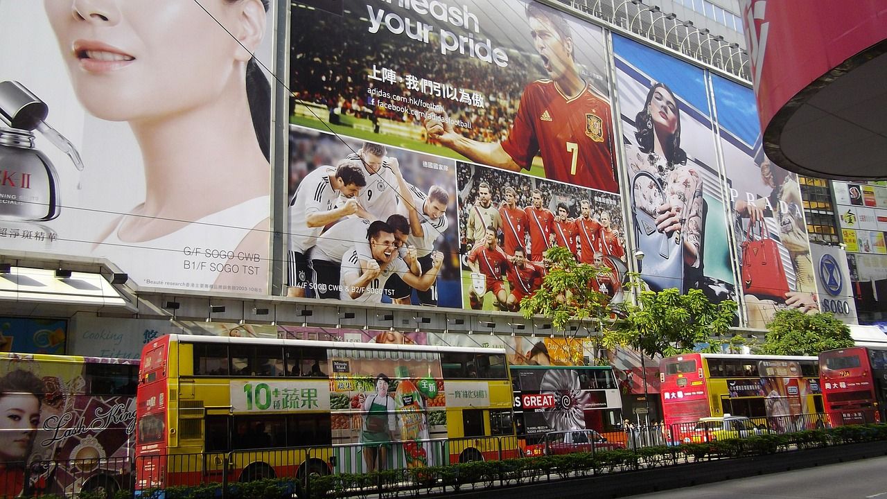 DaMudM0075 Welche Werbung hat dich beeinflusst oder manipuliert?