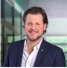 Daniel Könnecke: The Rise of One-to-One Mass Media