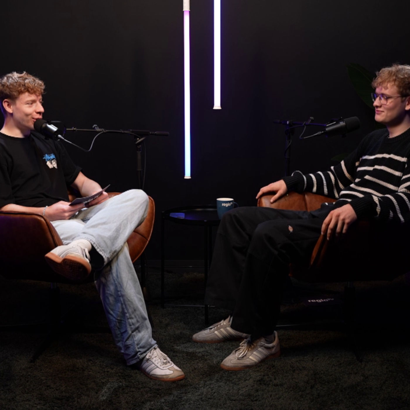 "Das Crazy" - Tim und Noah sprechen über das Jugendwort des Jahres 2025