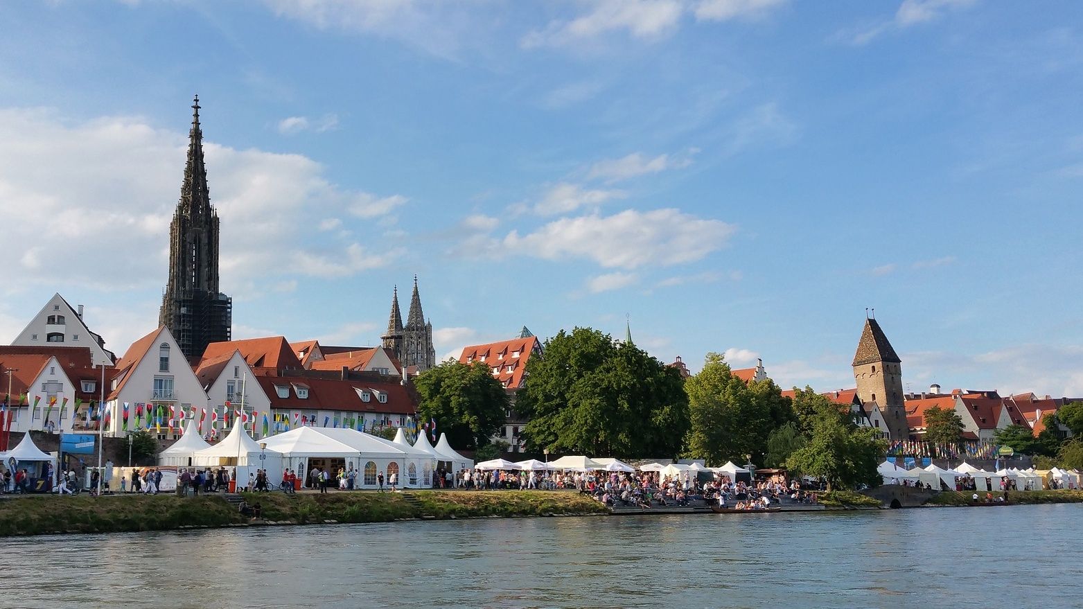Das Donaufest Ulm/Neu-Ulm 2024 kommt: 10 Länder, 10 Tage, ein Fest!