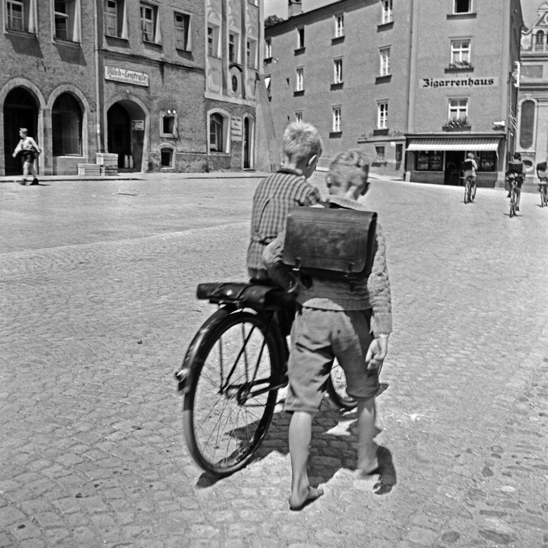 Das Jahr nach Kriegsende 1/3 - Niemandszeit in einer bayerischen Gegend