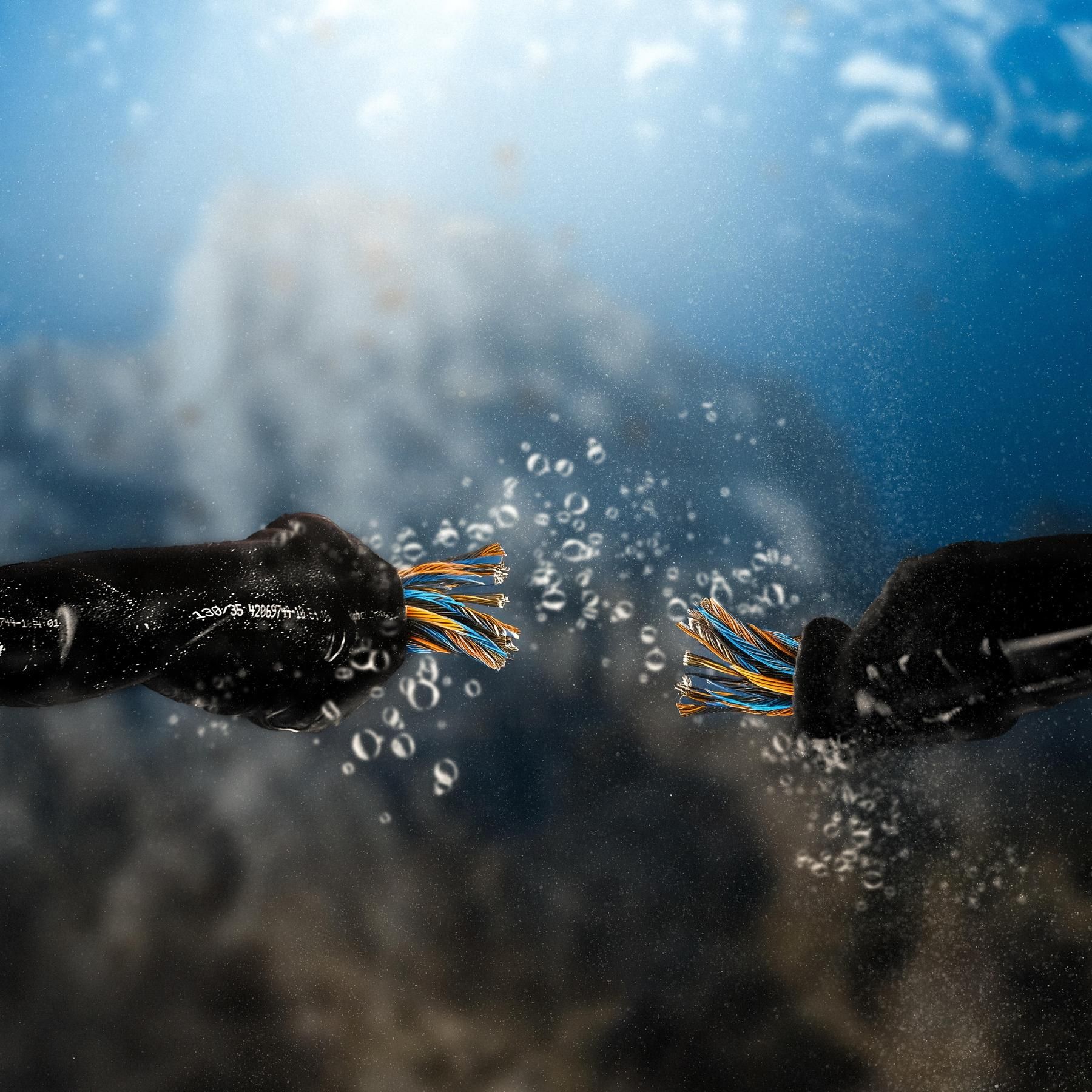 Daten, Strom, Gas - Wie schützen wir Infrastruktur am Meeresgrund?