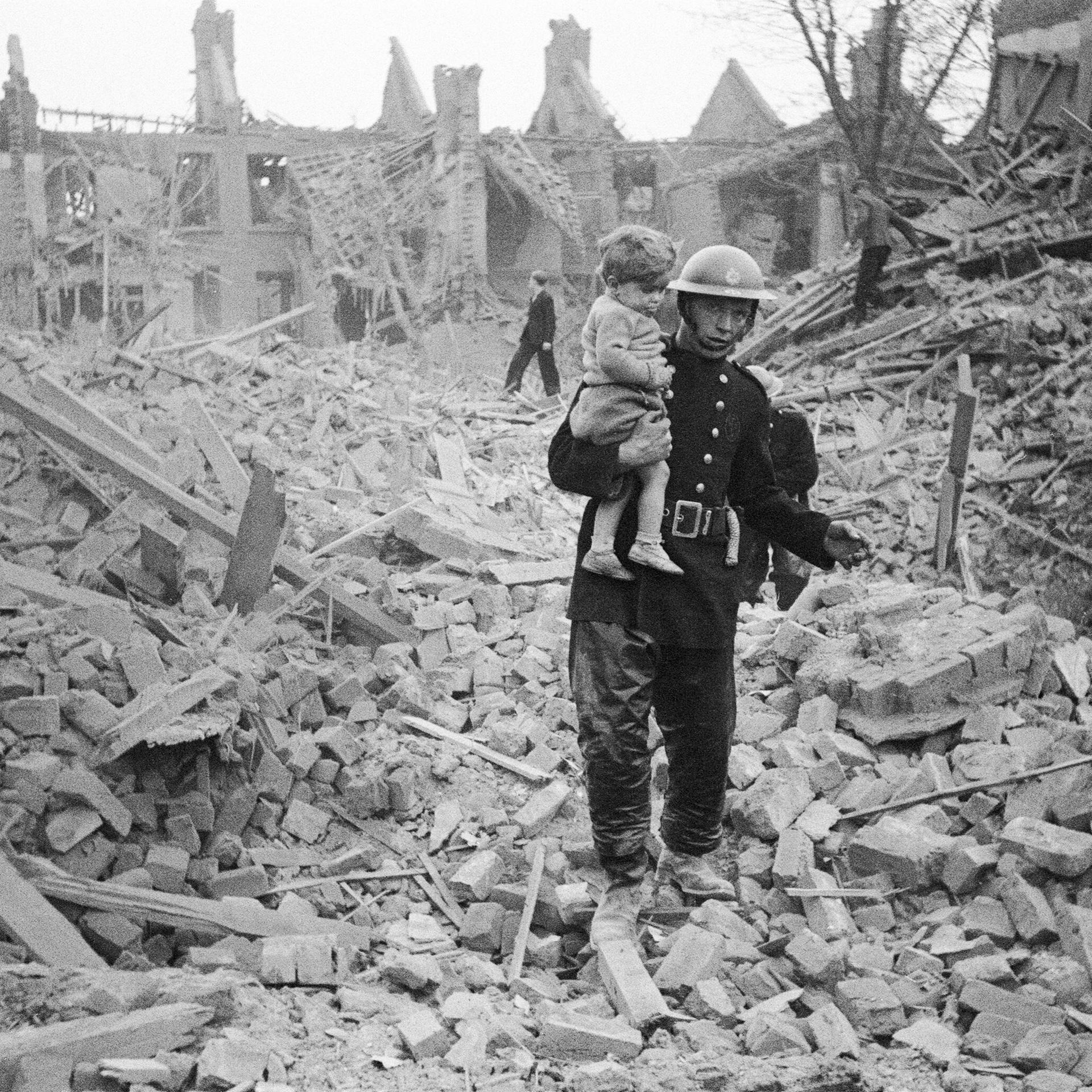 Der 8. Mai (5/6) - Großbritannien - Nach dem Bombenkrieg kam die Beatlemania