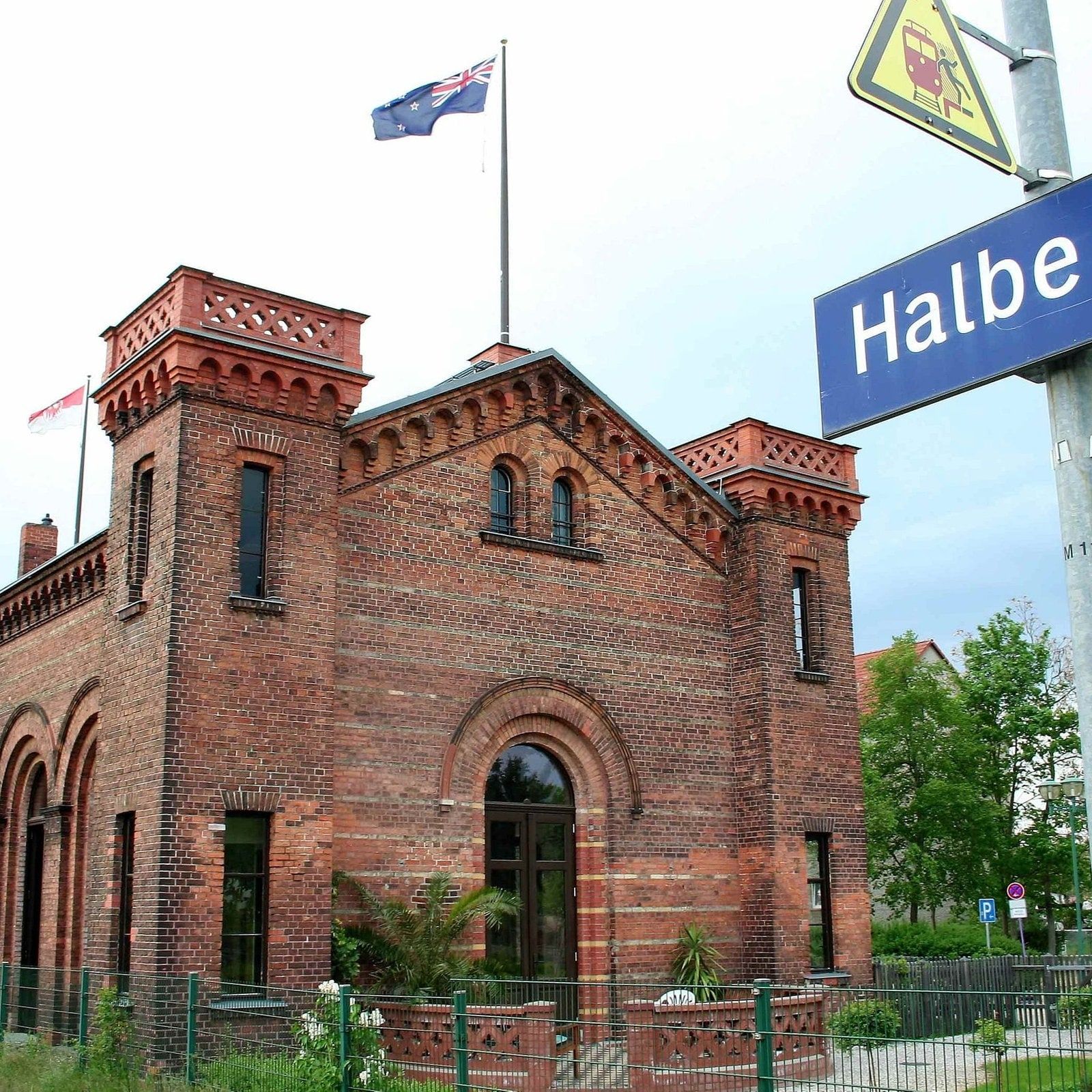 Der Kaiserbahnhof von Halbe: Ein bisschen Prunk muss sein